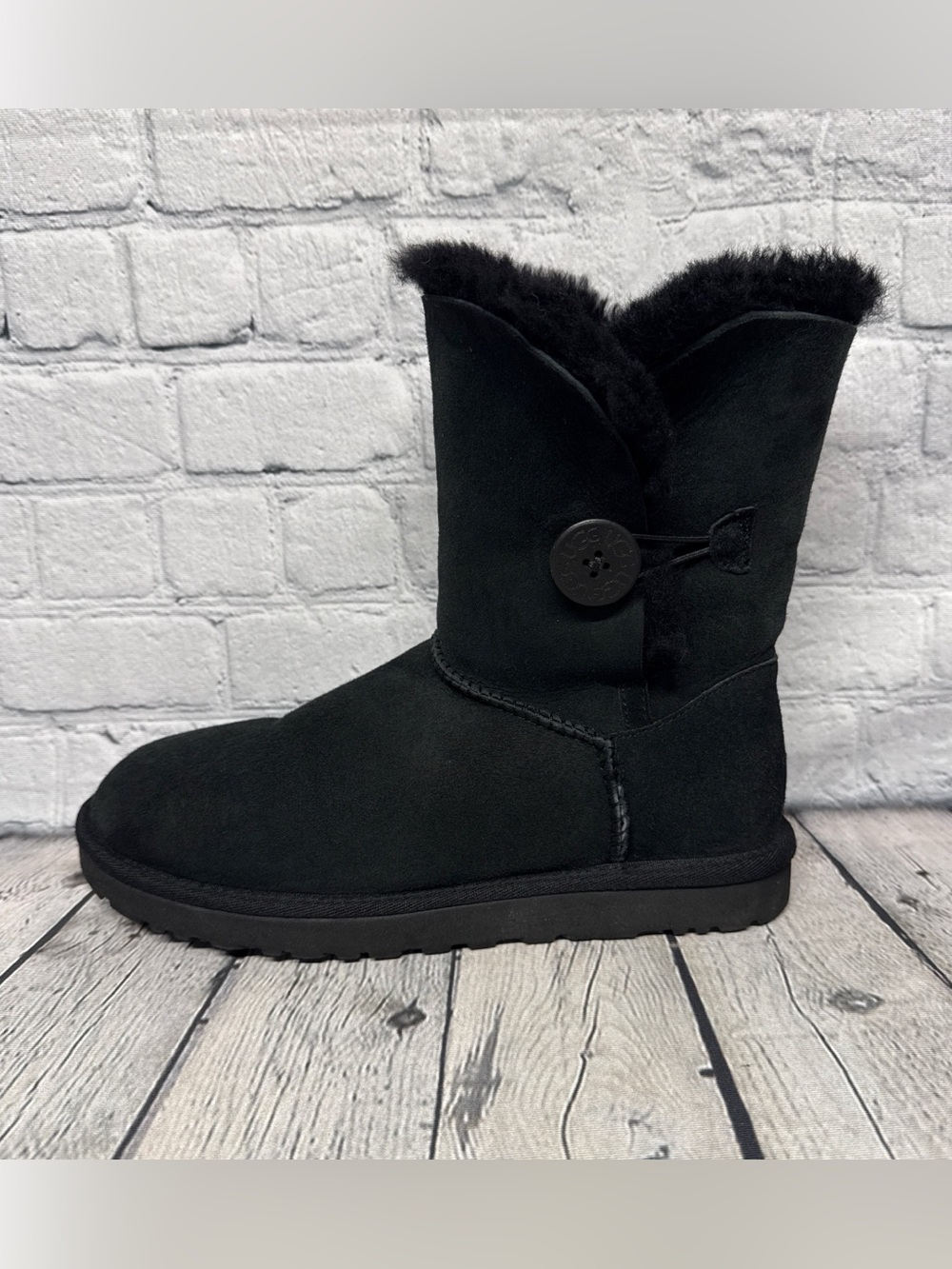 UGG Bailey Button Boots - Picture 4 of 8